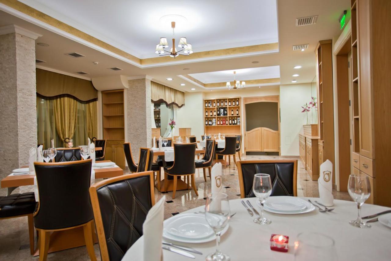Hotel Incognito Pomorie Поморіє Екстер'єр фото
