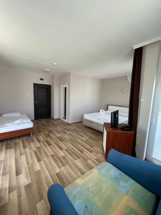 Hotel Incognito Pomorie Поморіє Екстер'єр фото